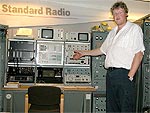 Gran berttar om hur Stanard Radio kom till och hur han sjlv brjade samla.